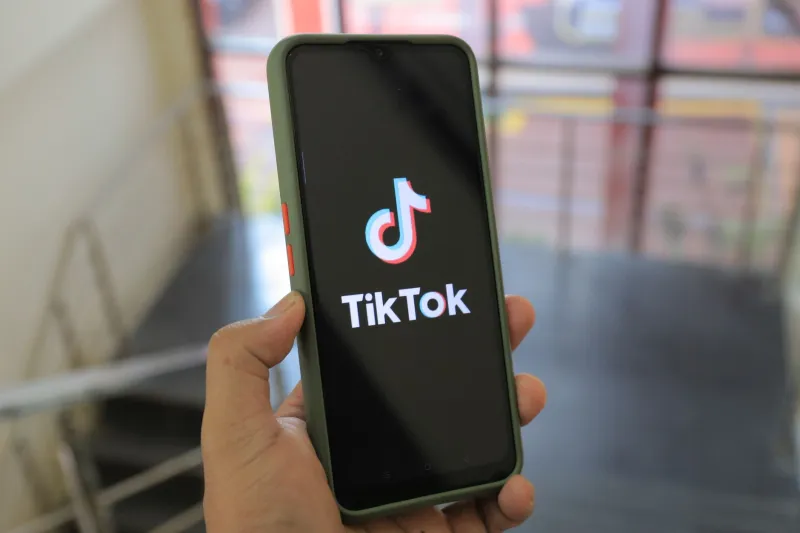 Your Brain on TikTok: The Hidden Science Behind Why You Can't Stop Scrolling